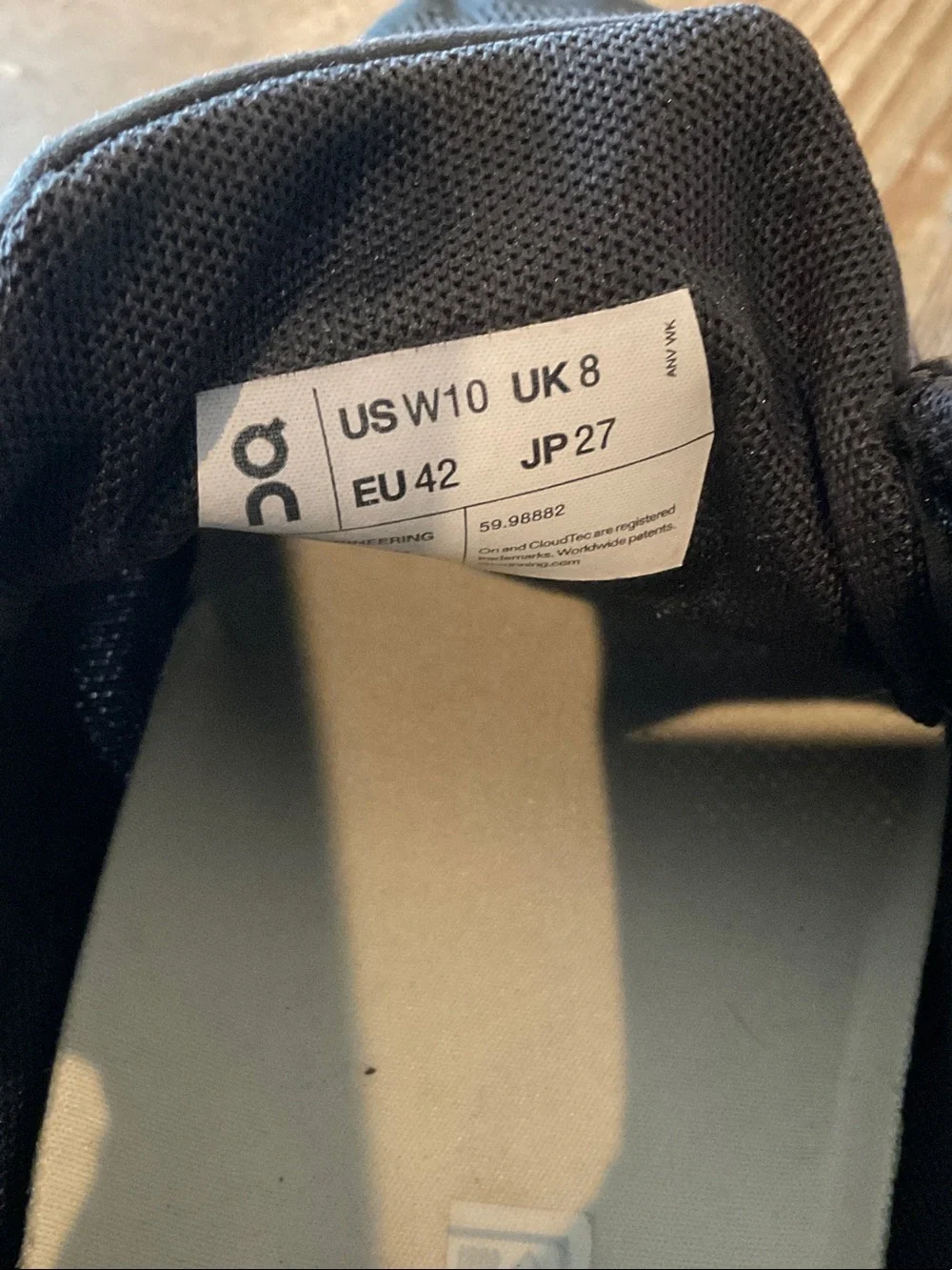 On Running lightweight breathable